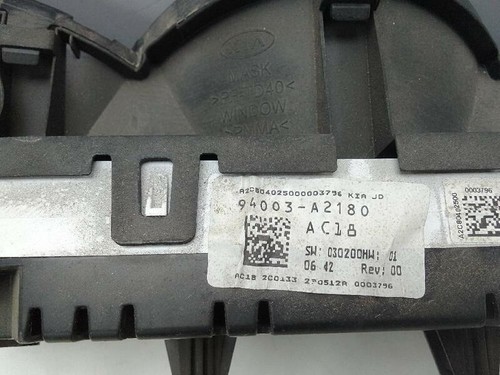 94003a2180 instrumentenblende
